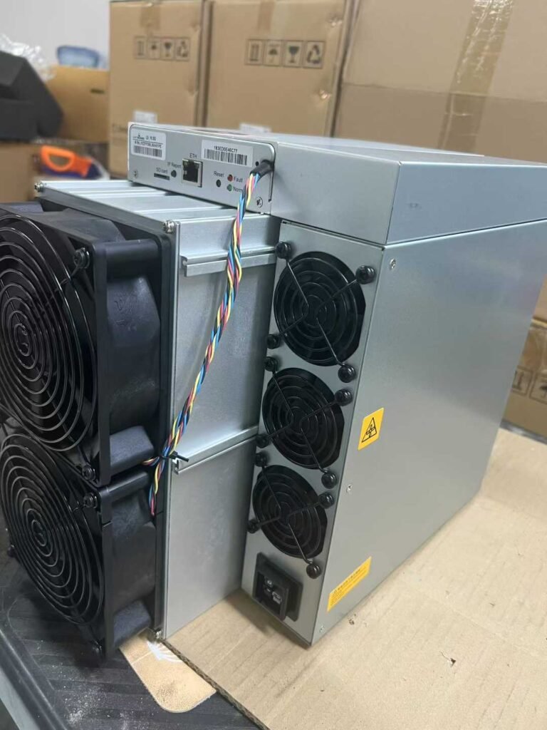 Bitmain Antminer L9 (16 & 17 GH/s)